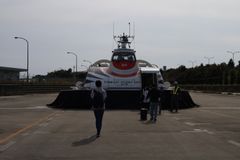 ホーバークラフト (02)