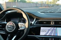 きっかり40mphで走るWaymo