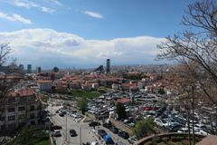 Ankara Kalesiへの道から見たAnkara