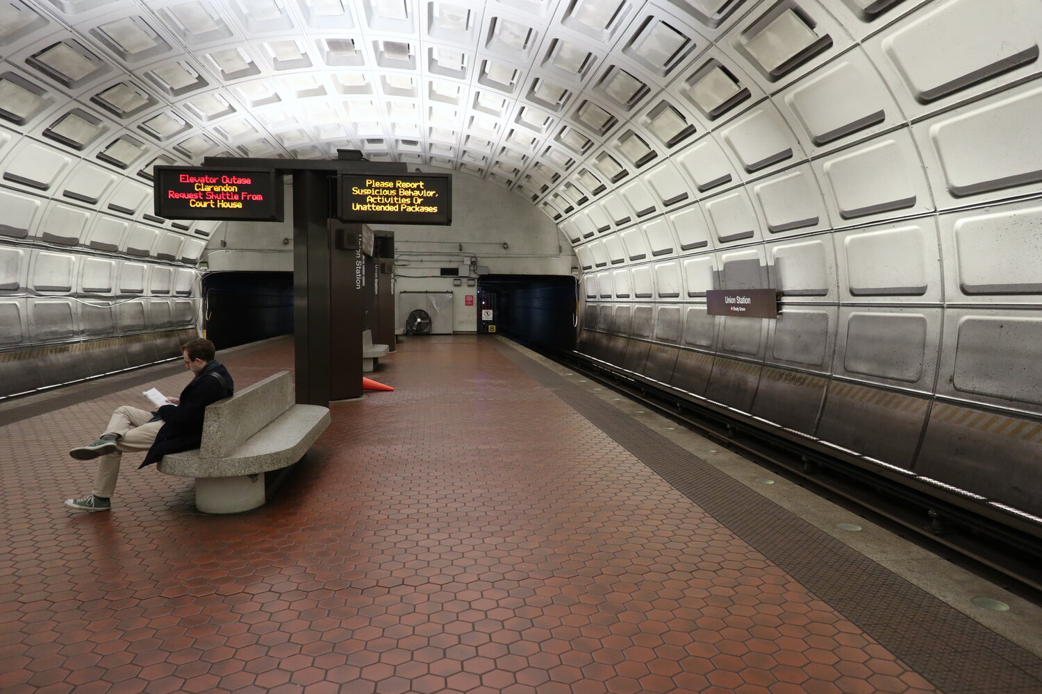 WMATA Union Station プラットホーム (2020年2月撮影)