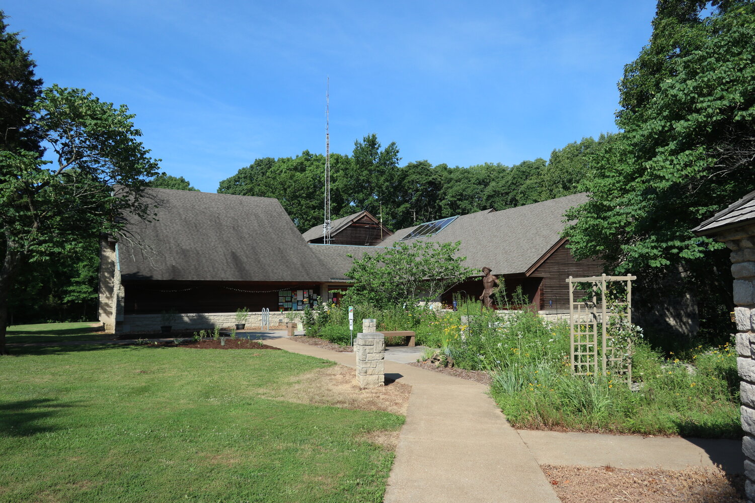 Visitor Center @ Babler State Park (2022年7月撮影)