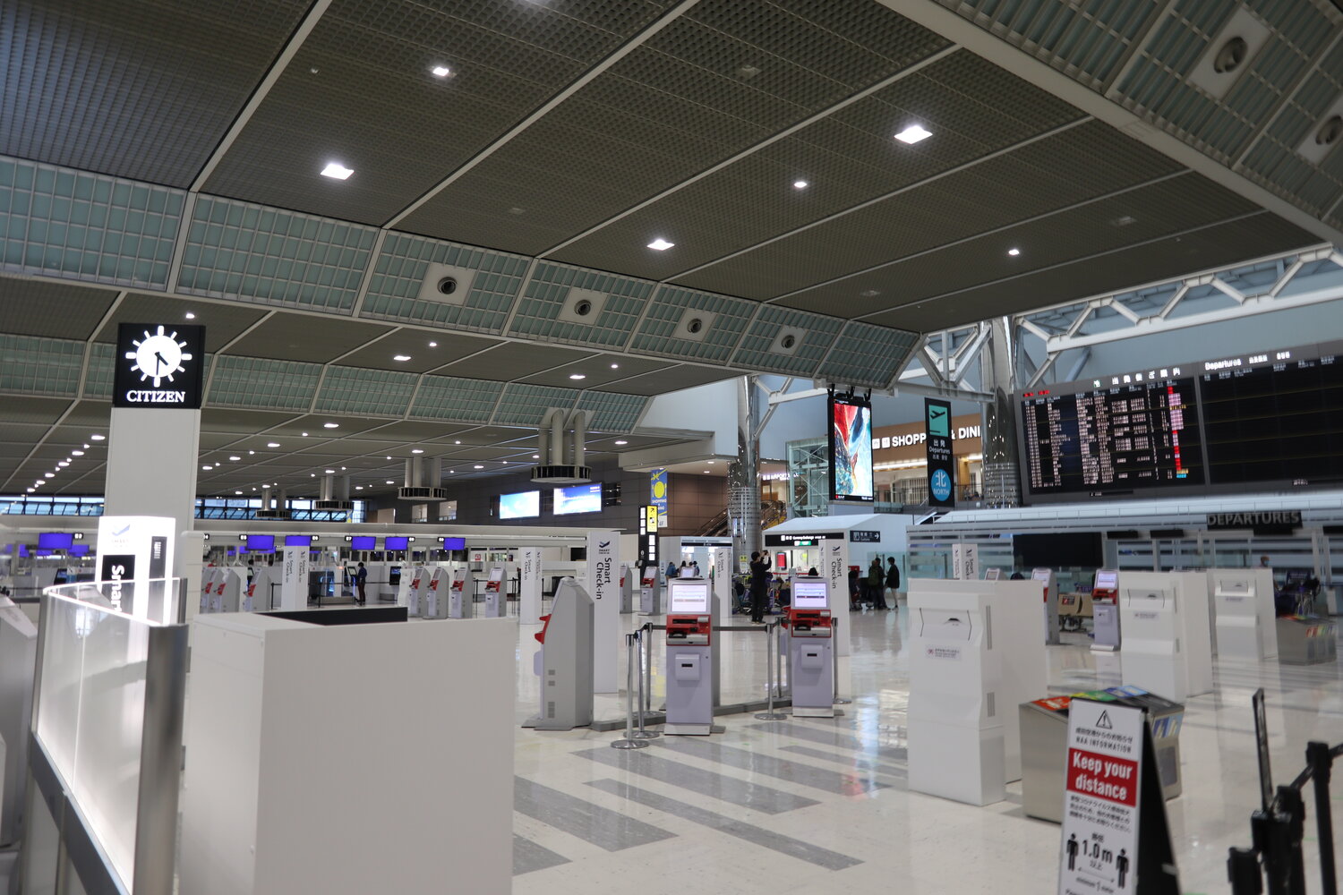 成田空港第2ターミナル出発フロア